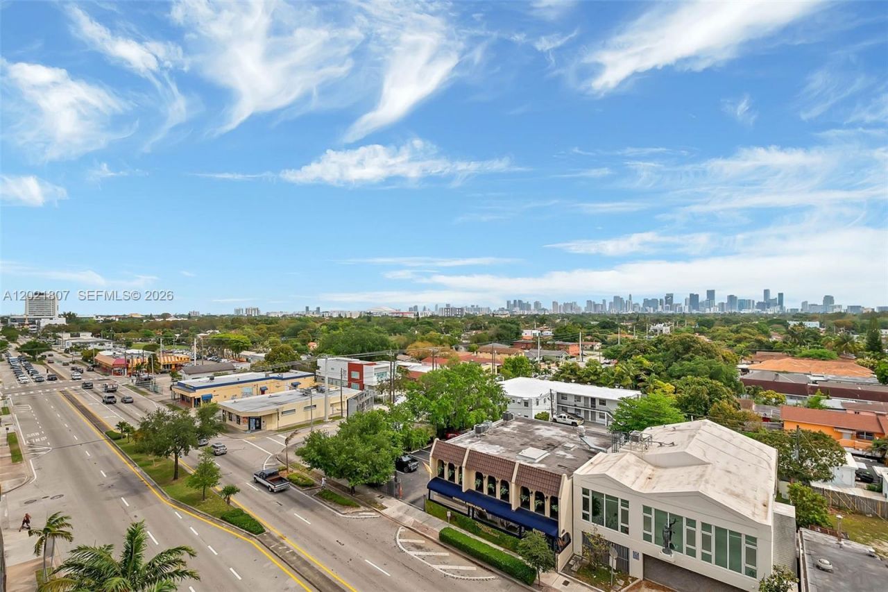 1690 SW 27th Ave , Unit 805, Miami, FL 33145 Photo