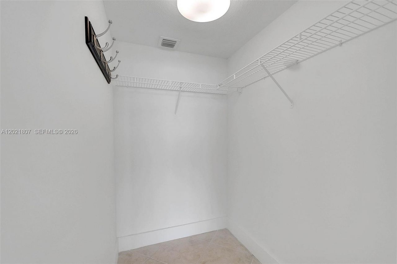 1690 SW 27th Ave , Unit 805, Miami, FL 33145 Photo
