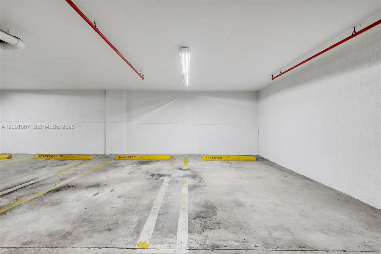 1690 SW 27th Ave , Unit 805, Miami, FL 33145 Photo