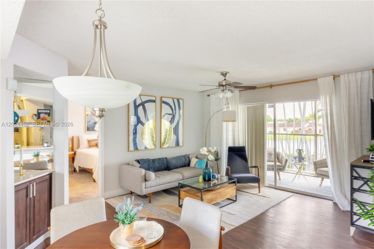 17230 NW 64th Ave, Unit #, Miami Lakes, FL 33015 Photo