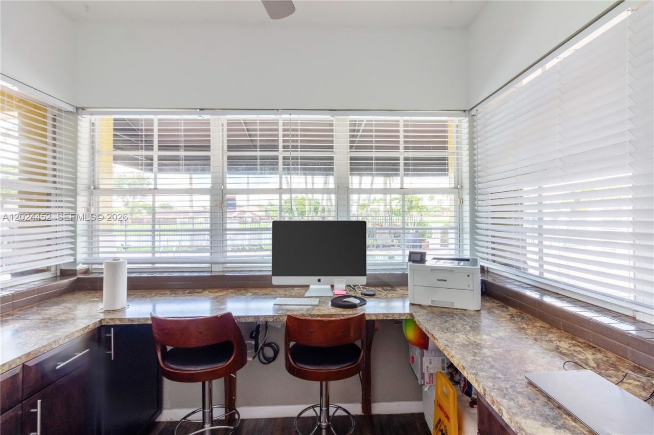 17230 NW 64th Ave, Unit #, Miami Lakes, FL 33015 Photo