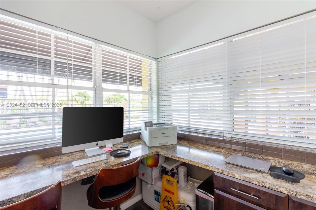 17230 NW 64th Ave, Unit #, Miami Lakes, FL 33015 Photo