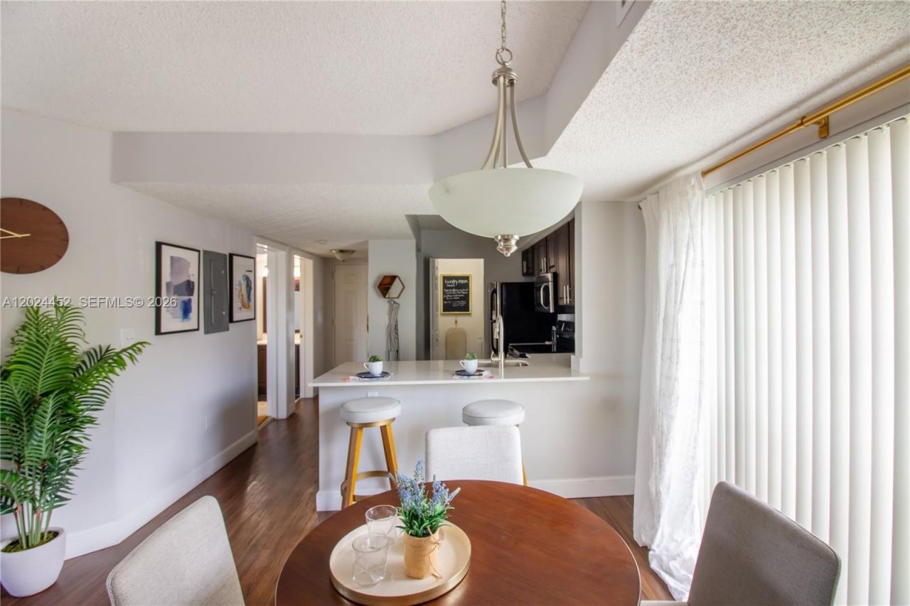 17230 NW 64th Ave, Unit #, Miami Lakes, FL 33015 Photo
