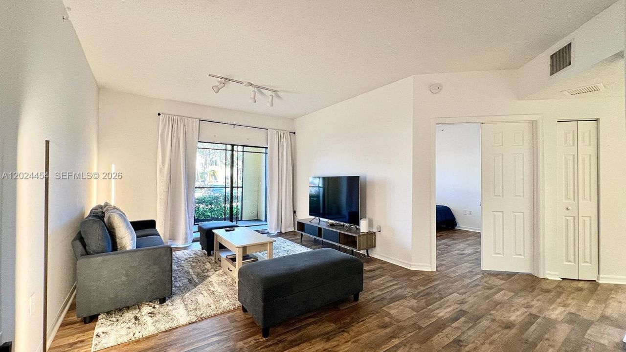 2727 Anzio Ct , Unit 106, Palm Beach Gardens, FL 33410 Photo