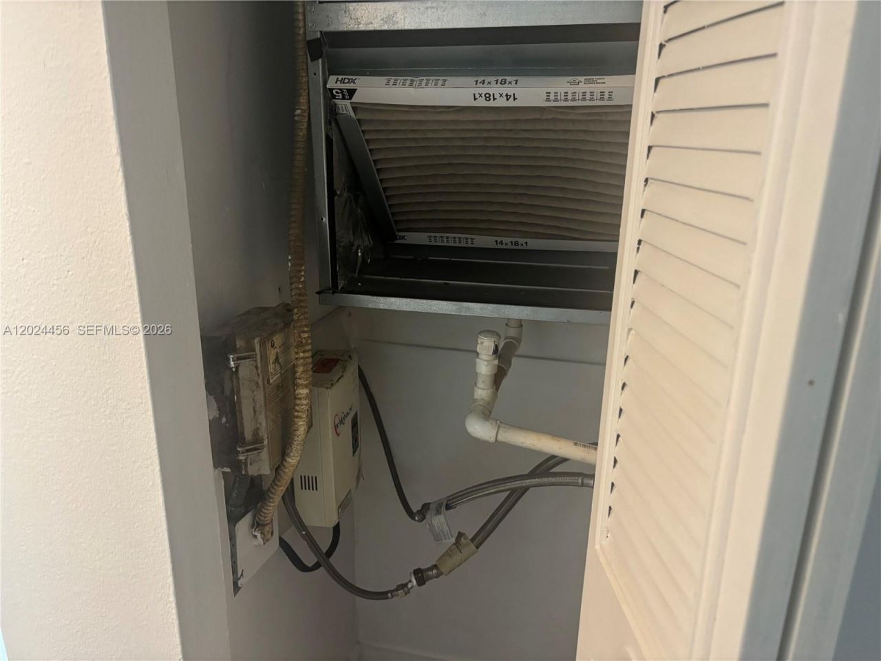 484 NW 165th St Rd , Unit A-111, Miami, FL 33169 Photo
