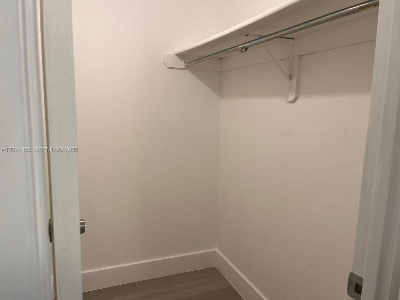 484 NW 165th St Rd, Unit A-111, Miami, FL 33169 Photo