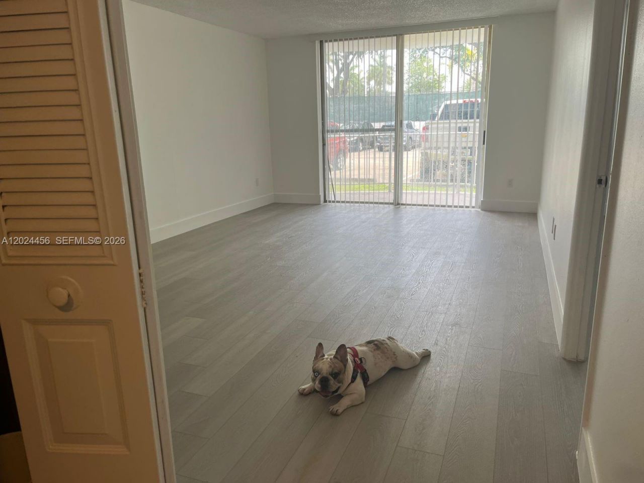 484 NW 165th St Rd, Unit A-111, Miami, FL 33169 Photo
