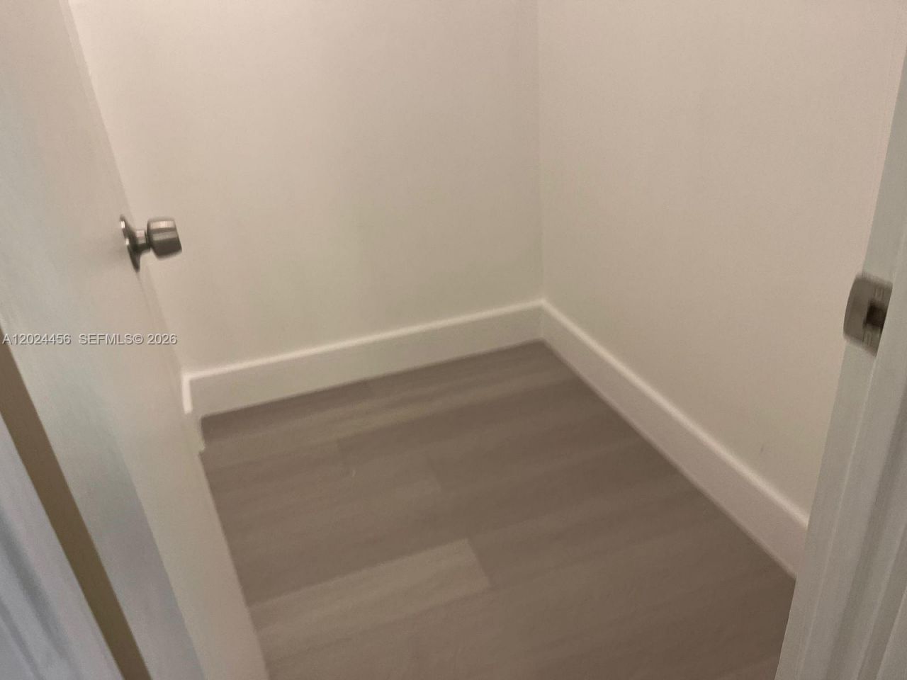 484 NW 165th St Rd, Unit A-111, Miami, FL 33169 Photo