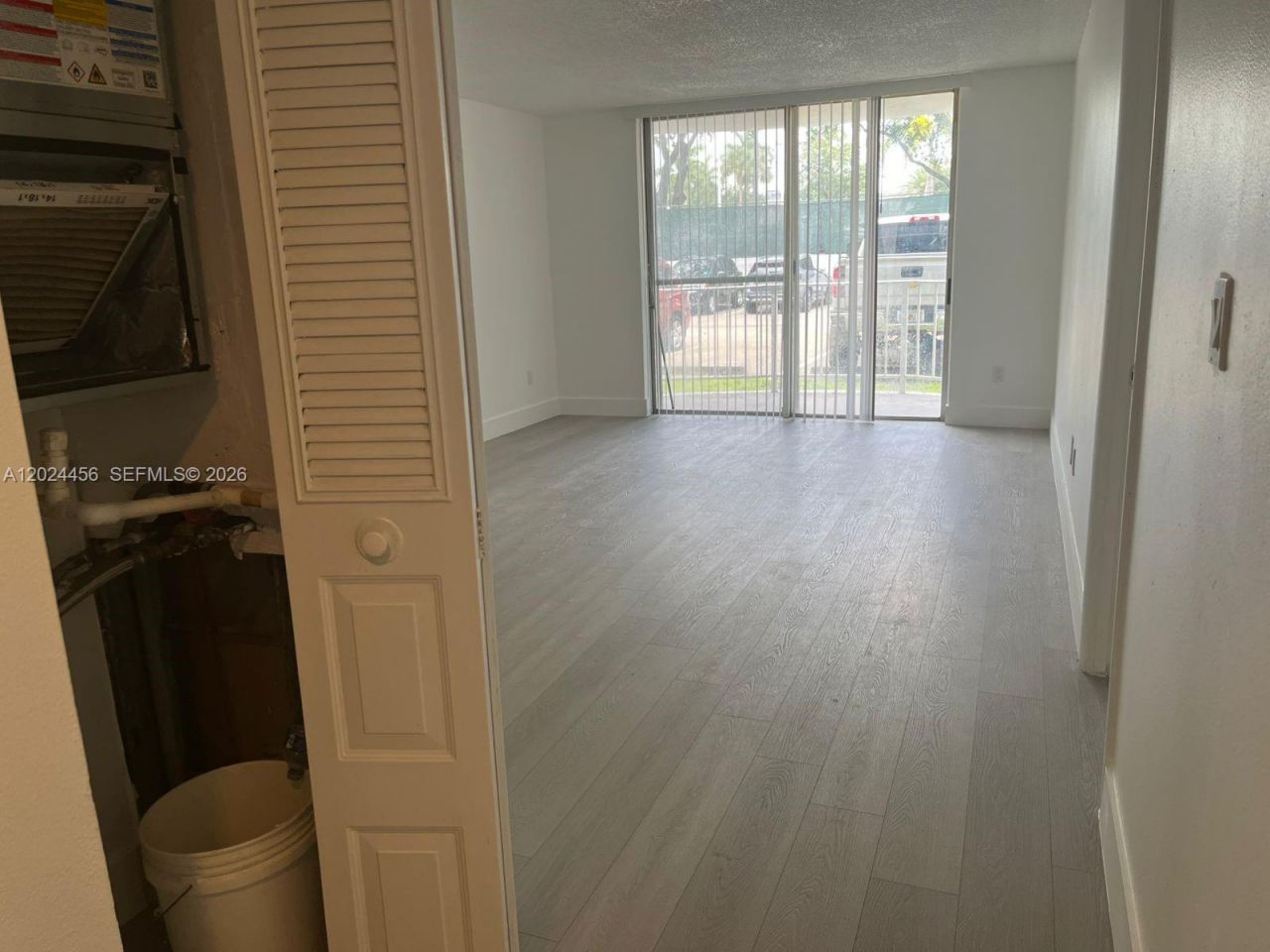 484 NW 165th St Rd, Unit A-111, Miami, FL 33169 Photo