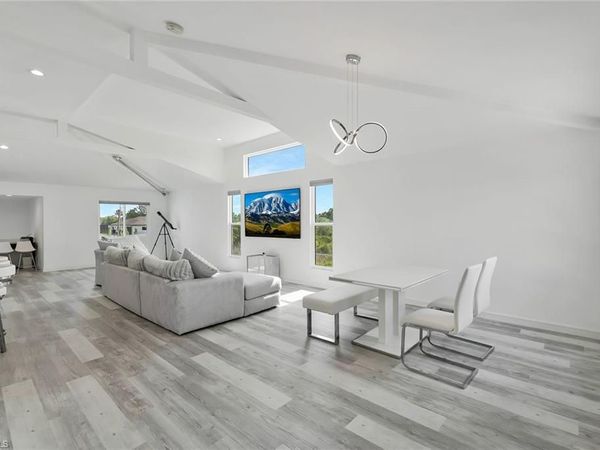 4044 62nd AVE NE, NAPLES, FL 34120