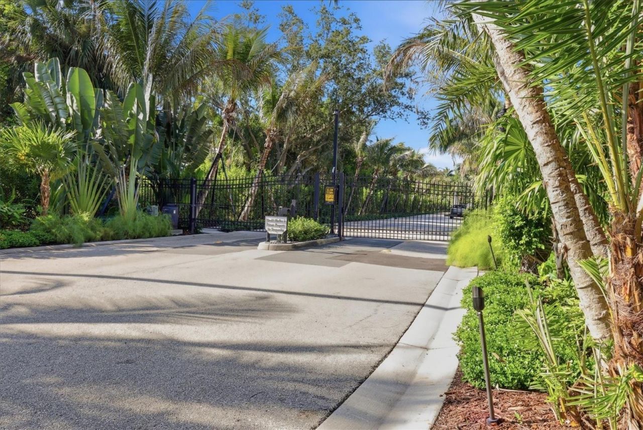 7107 Hawks Harbor Circle, Bradenton, FL 34207 Photo