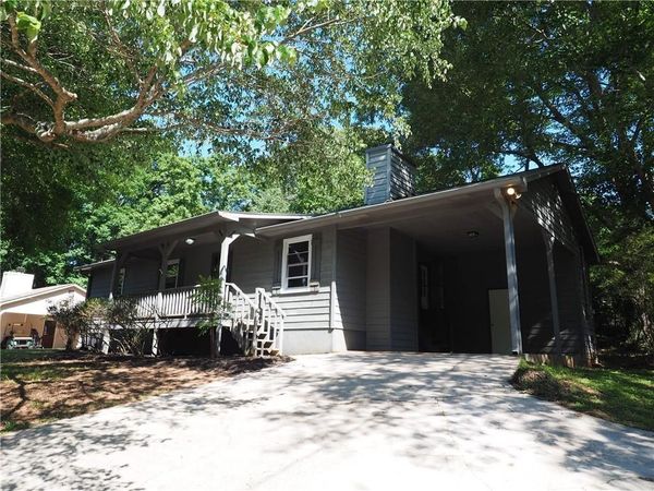 6456 Wildwood Trail , Flowery Branch, GA 30542