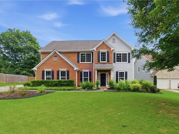 1060 Forest Creek Drive, Canton, GA 30115