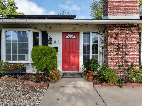 613 Orangewood Avenue , Thousand Oaks, CA 91320