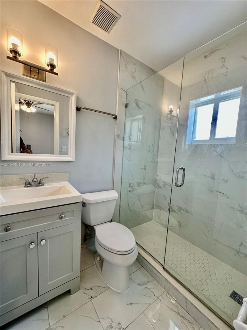 143 Riviera Cir, Unit 143, Weston, FL 33326 Photo