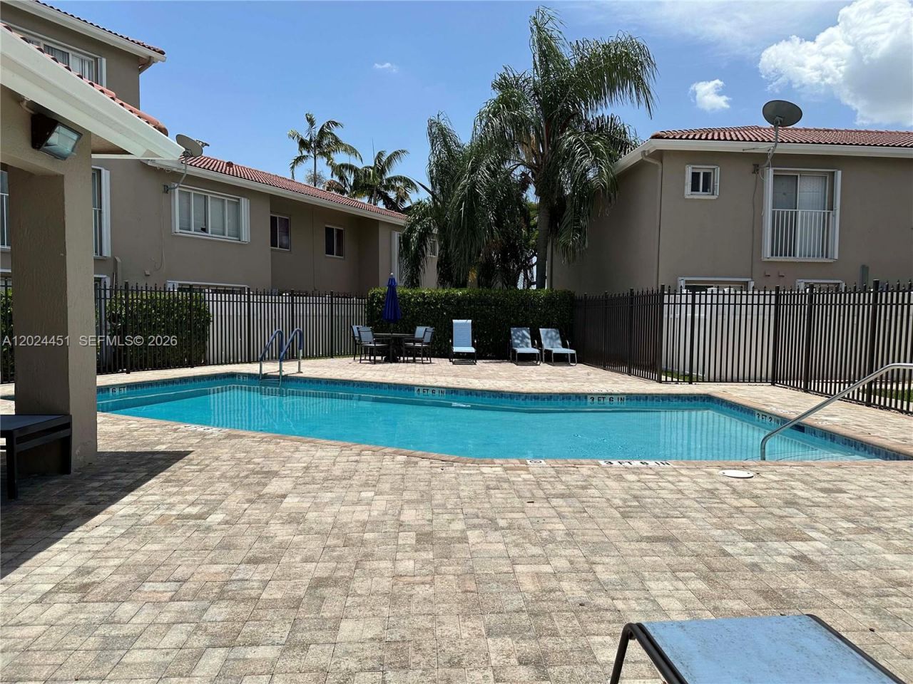 143 Riviera Cir, Unit 143, Weston, FL 33326 Photo