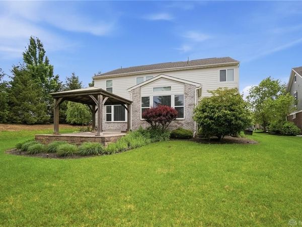 490 Clearsprings Drive, Springboro, OH 45066