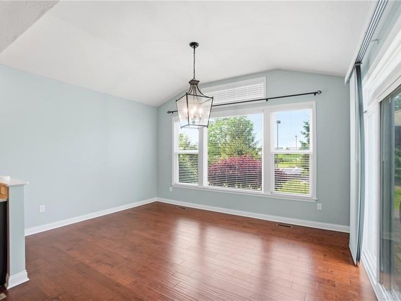 490 Clearsprings Drive, Springboro, OH 45066 Photo 14