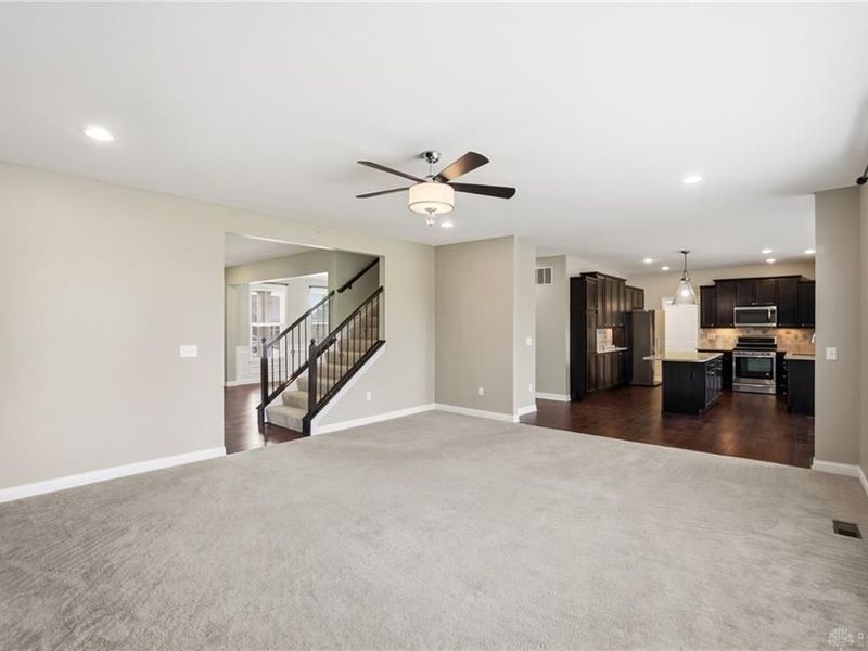 490 Clearsprings Drive, Springboro, OH 45066 Photo 8