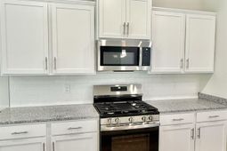 179 Andover Way  photo 4