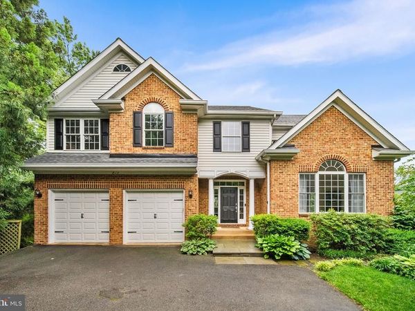 813 FULTON AVENUE, FALLS CHURCH, VA 22046