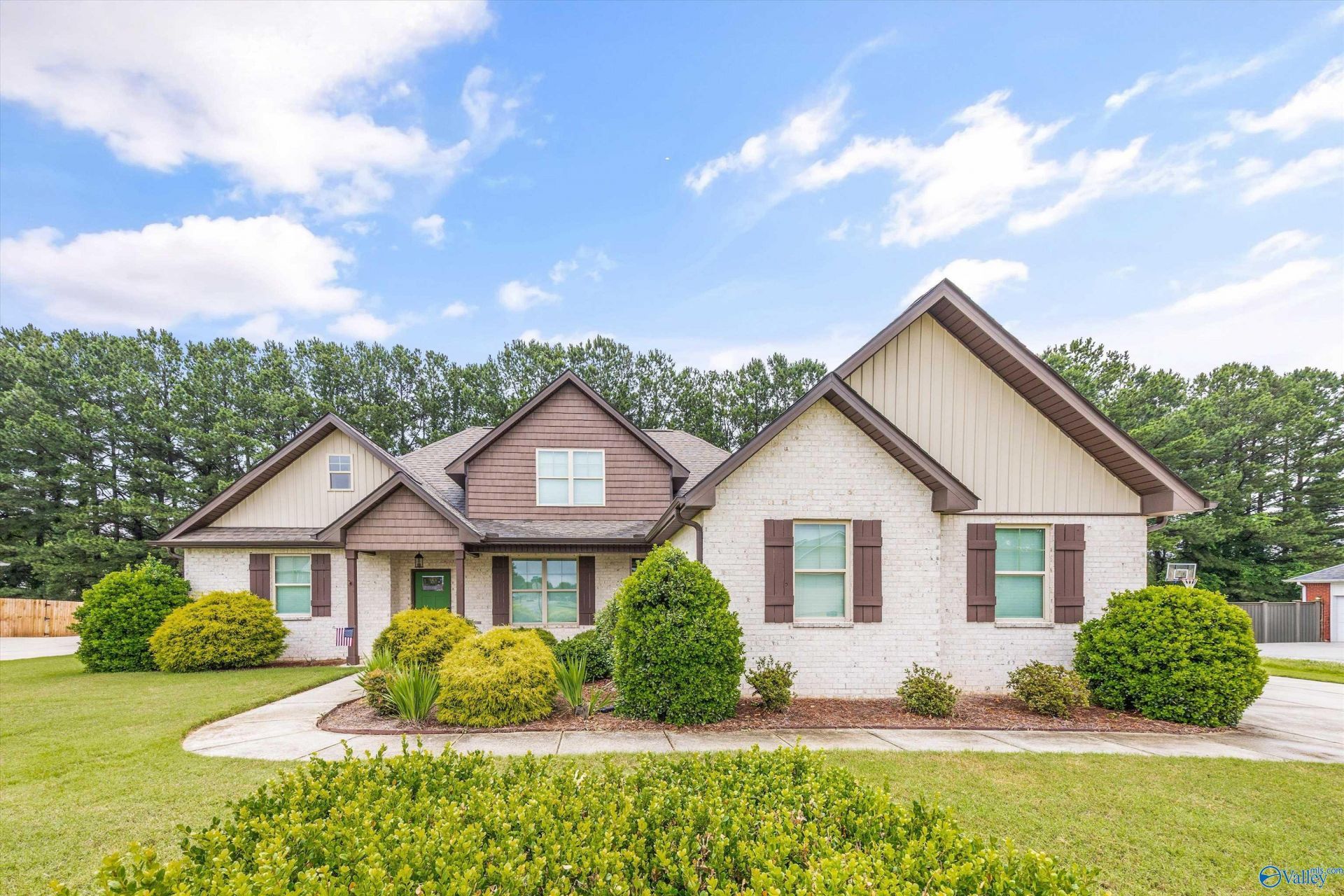 15414 Craft Lane, Athens, AL 35613 Main Photo