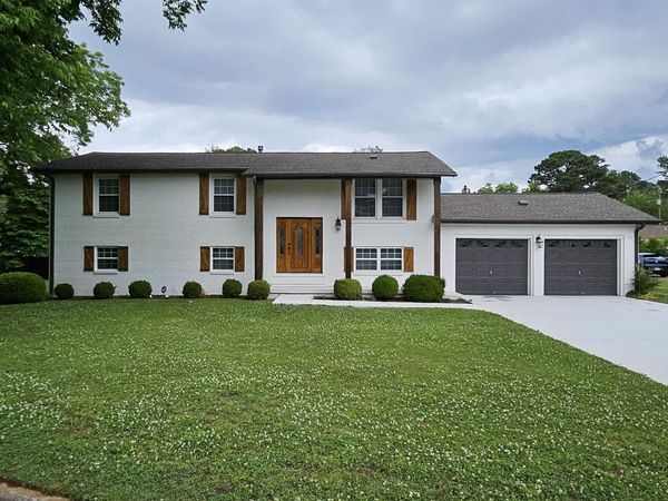 105 Strong Circle, Huntsville, AL 35802