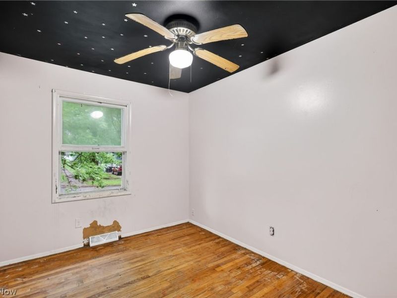 2964 Williamsburg Street NW, Warren, OH 44485 Photo 12
