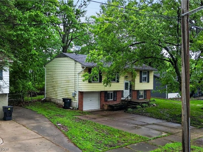 2964 Williamsburg Street NW, Warren, OH 44485 Photo 20