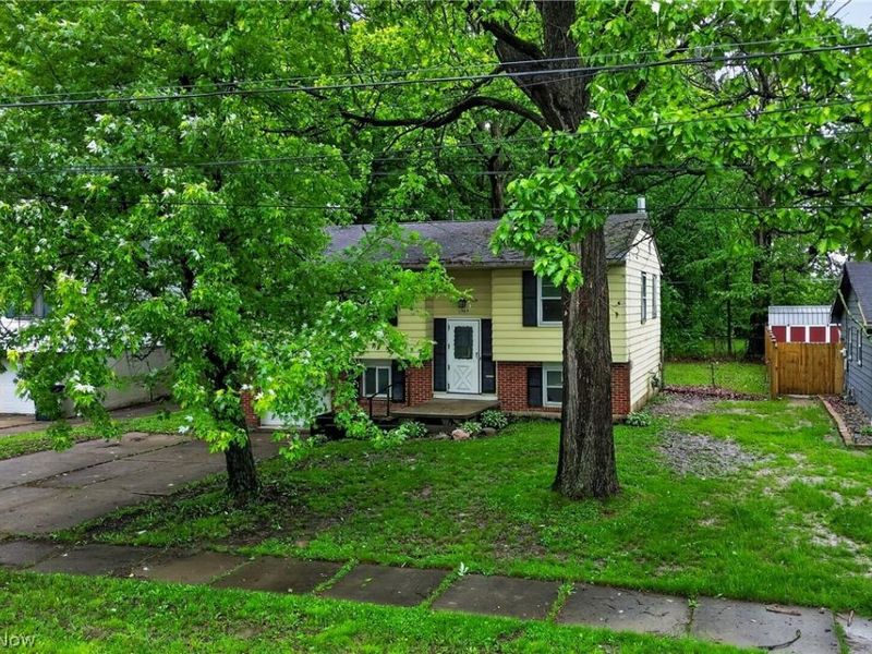 2964 Williamsburg Street NW, Warren, OH 44485 Photo 21