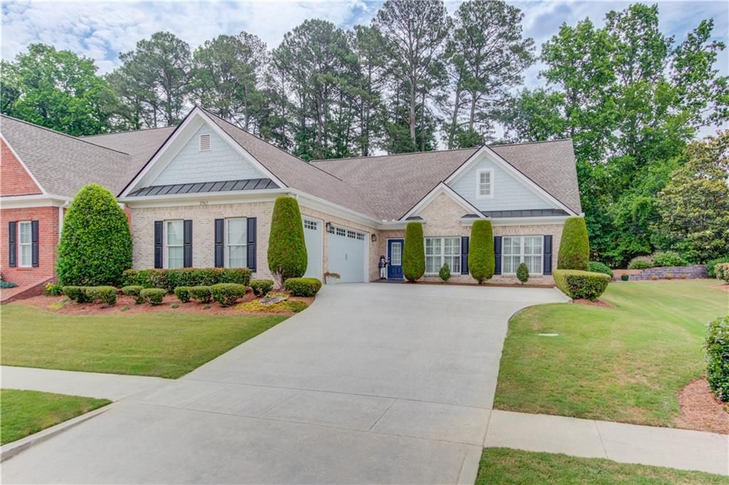 2767 Bearcreek Place, Buford, GA 30519 Main Photo