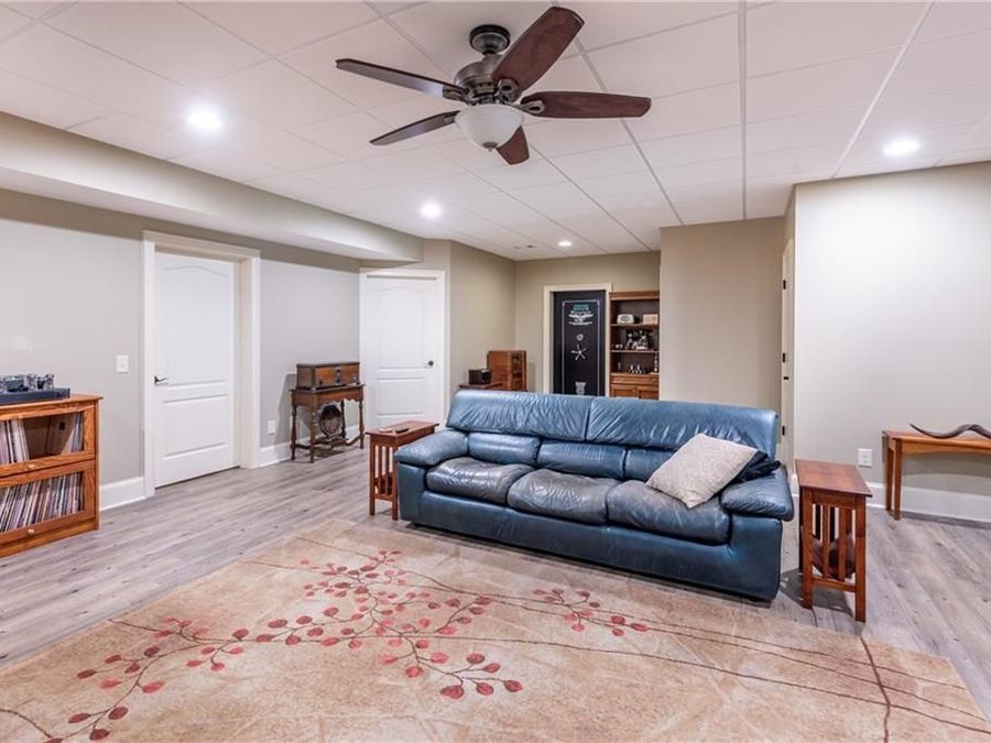 Property Image 50