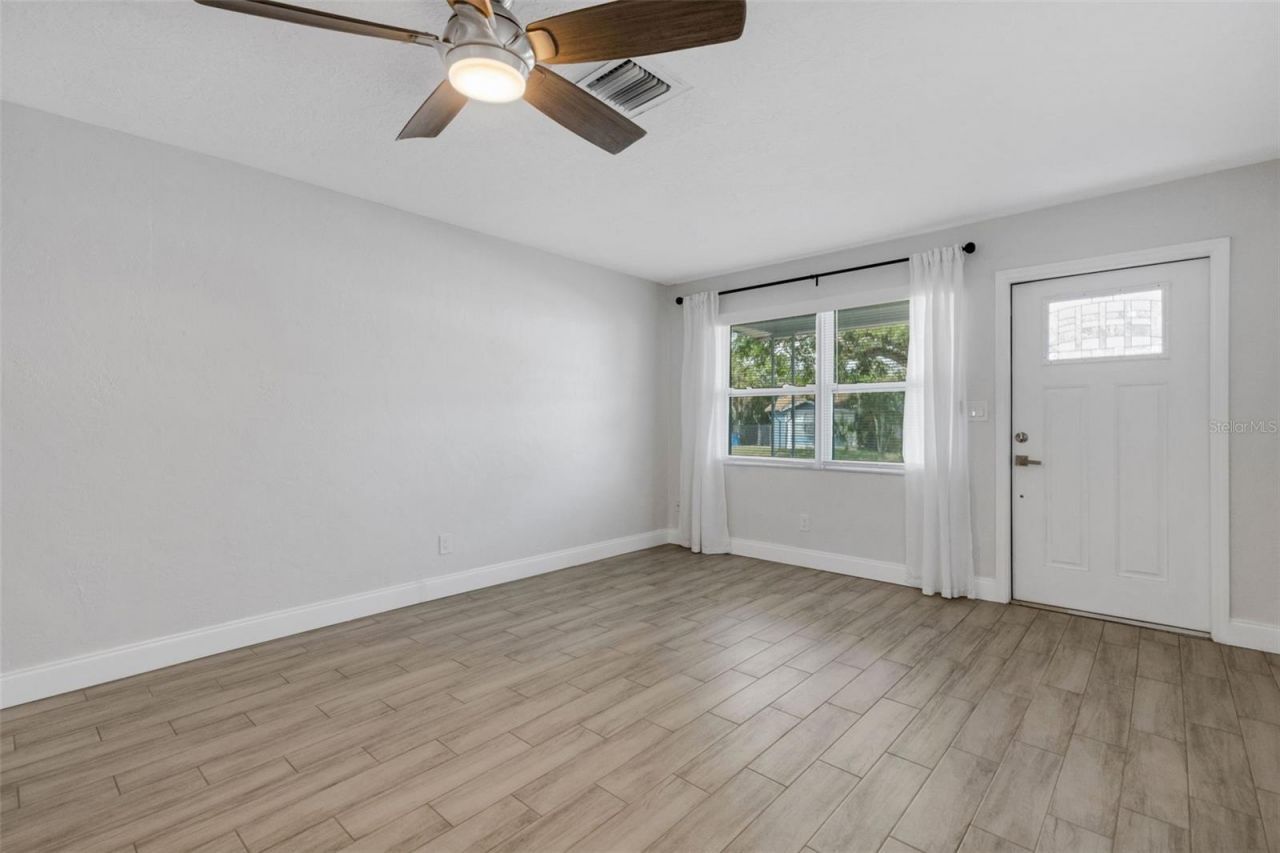 2019 42nd Street S, Saint Petersburg, FL 33711 Photo
