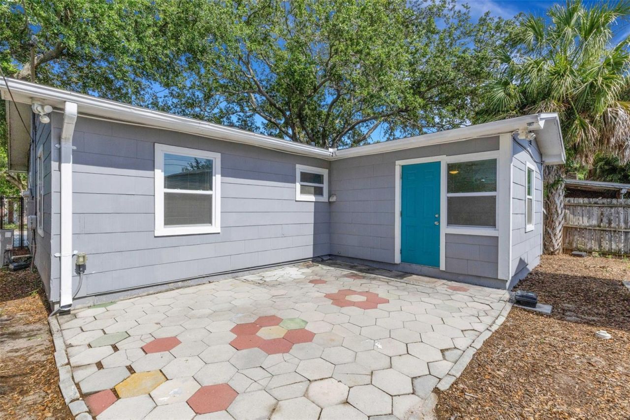 2019 42nd Street S, Saint Petersburg, FL 33711 Photo