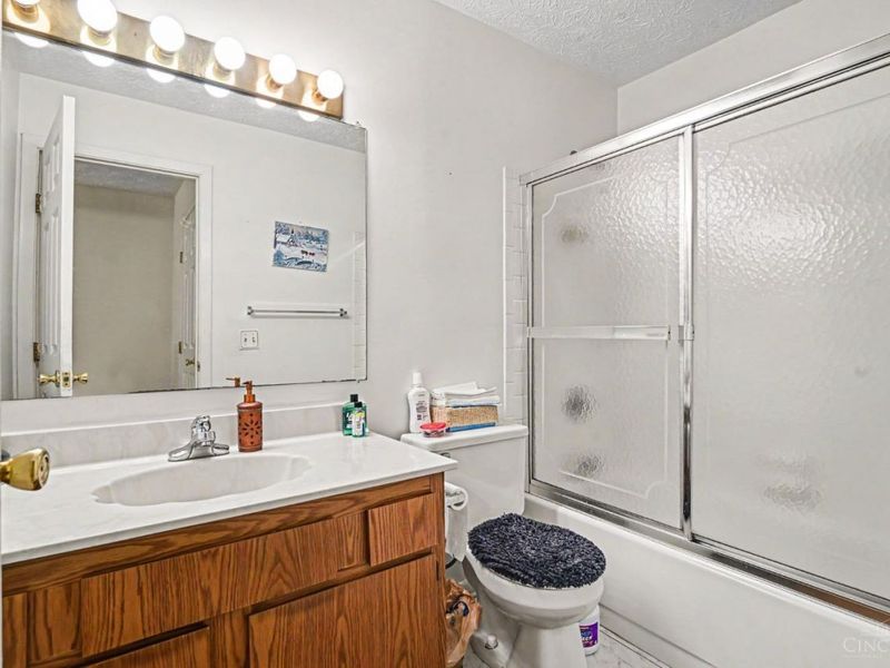 1544 W Galbraith Road, Unit 402, Cincinnati, OH 45231 Photo 12