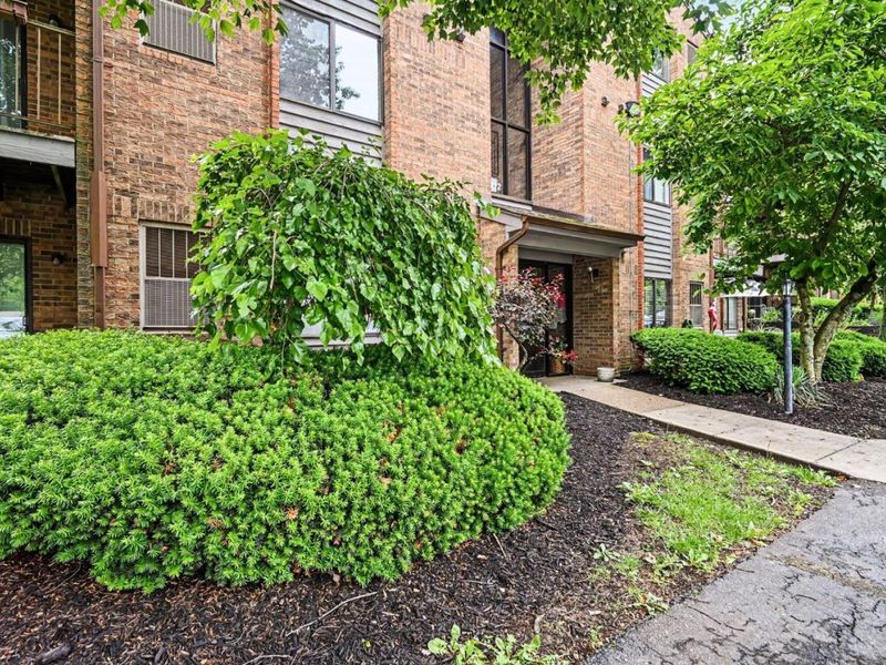 1544 W Galbraith Road, Unit 402, Cincinnati, OH 45231 Photo 15