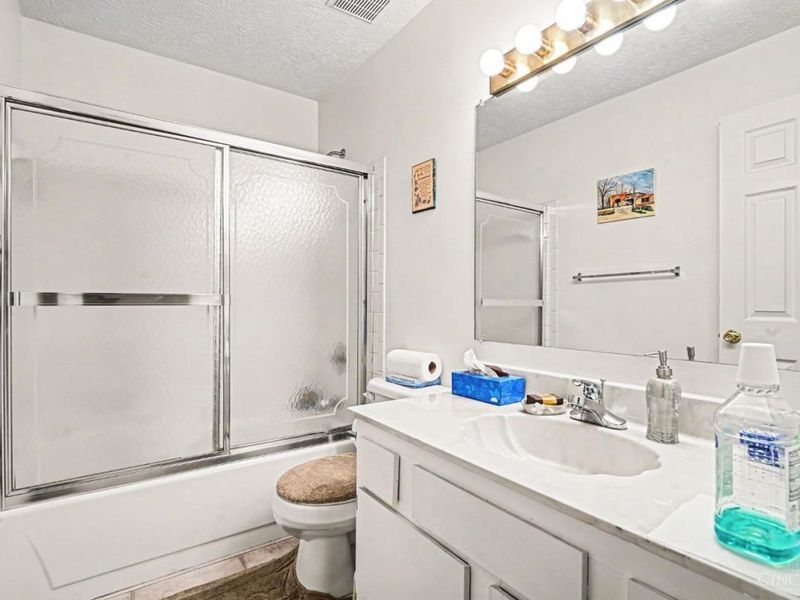 1544 W Galbraith Road, Unit 402, Cincinnati, OH 45231 Photo 9