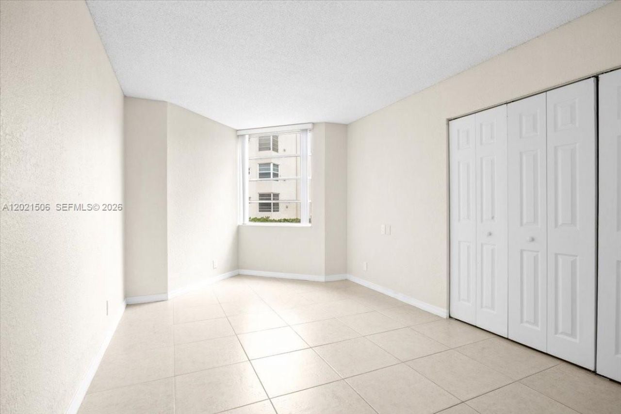 9501 Seagrape Dr , Unit 102, Davie, FL 33324 Photo