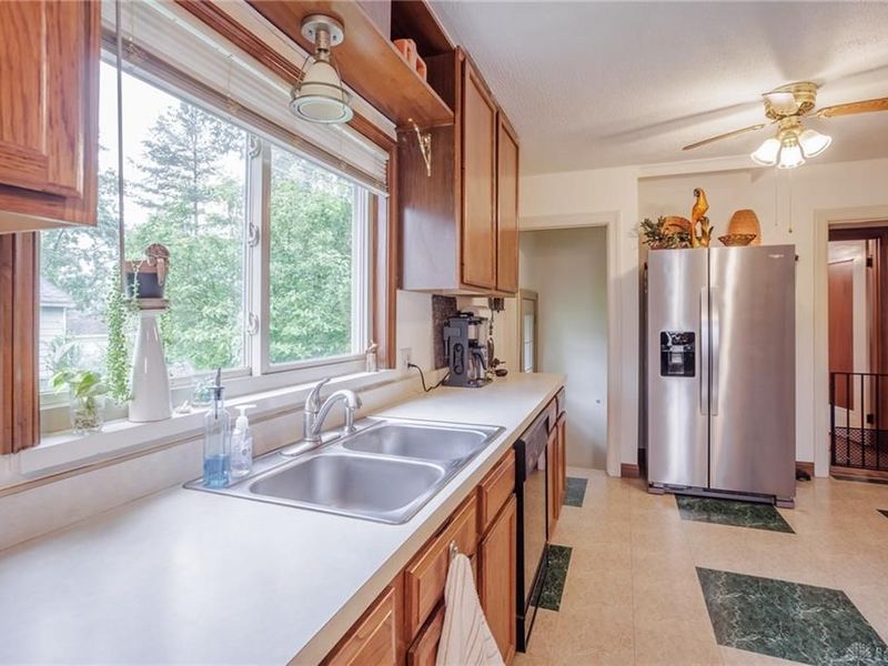 1747 Coventry Road, Dayton, OH 45420 Photo 5