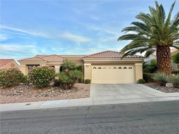 10649 Heritage Hills Drive , Las Vegas, NV 89134