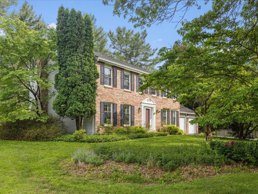 21917 Foxlair Road, Gaithersburg, MD 20882 Main Photo