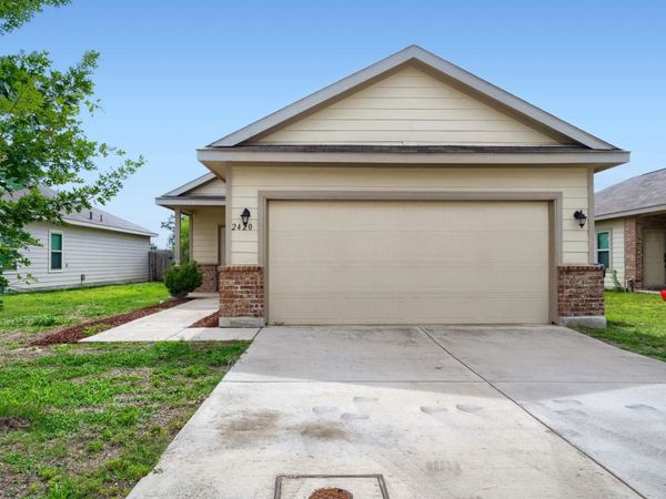 2420 Ranger PASS, Seguin, TX 78155