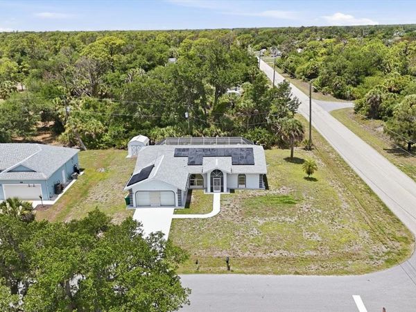 1011 BORDER STREET , PORT CHARLOTTE, FL 33953