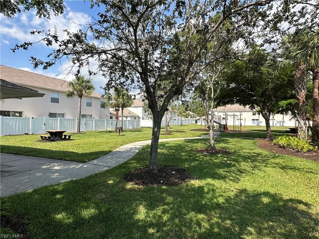 3614 Pine Oak Cir, Unit 103, Fort Myers, FL 33916 Photo