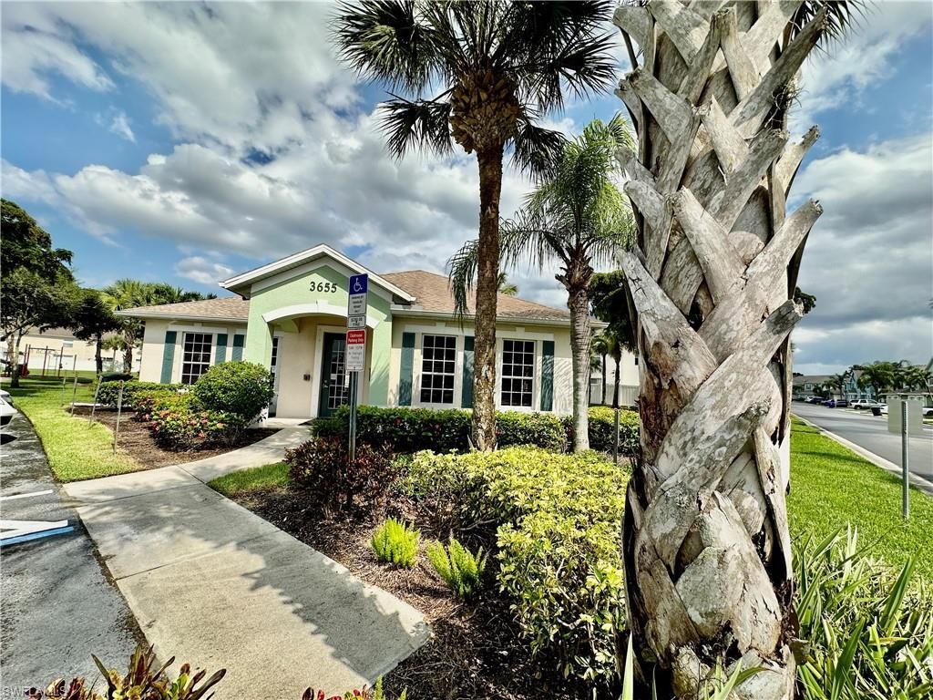 3614 Pine Oak Cir, Unit 103, Fort Myers, FL 33916 Photo