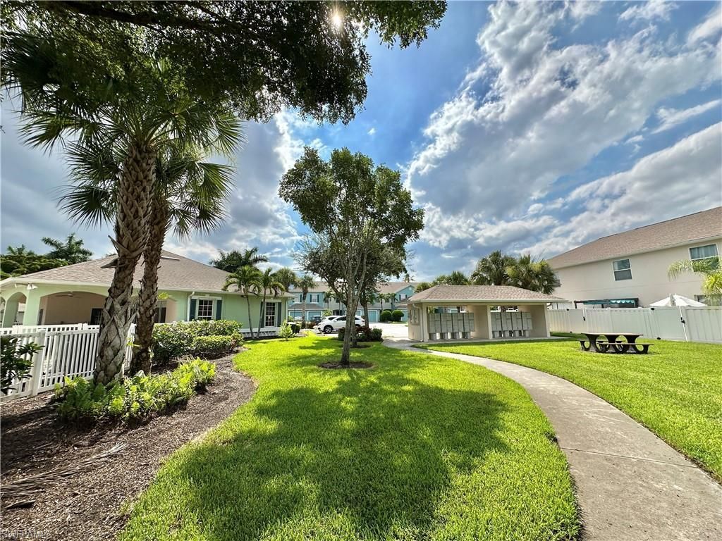 3614 Pine Oak Cir, Unit 103, Fort Myers, FL 33916 Photo