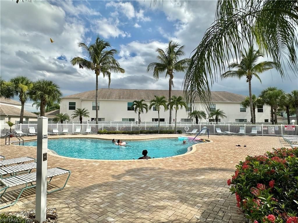 3614 Pine Oak Cir, Unit 103, Fort Myers, FL 33916 Photo