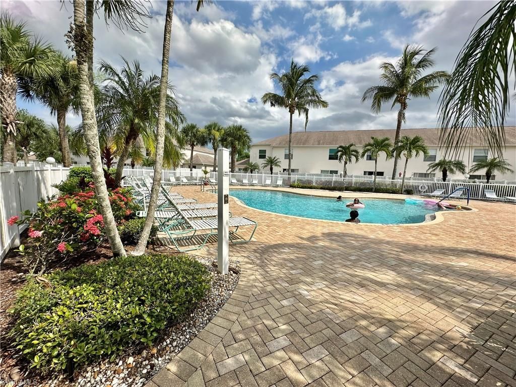 3614 Pine Oak Cir, Unit 103, Fort Myers, FL 33916 Photo