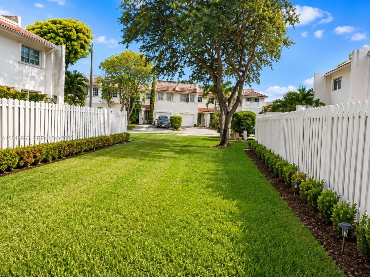 10973 NW 62nd Ter, Doral, FL 33178 Photo