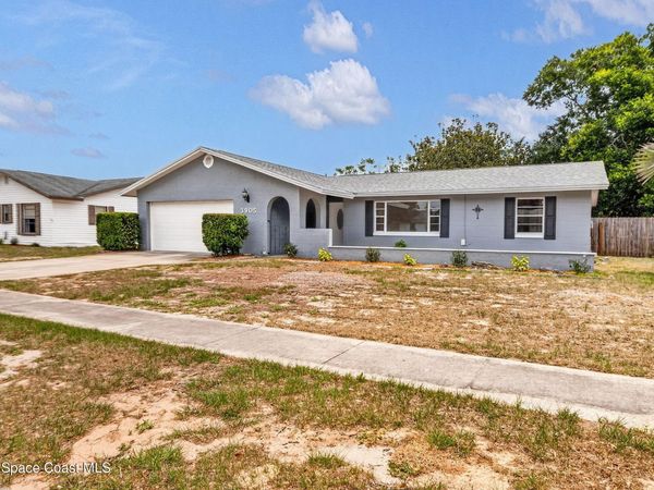 3905 Valley Lane , Titusville, FL 32780